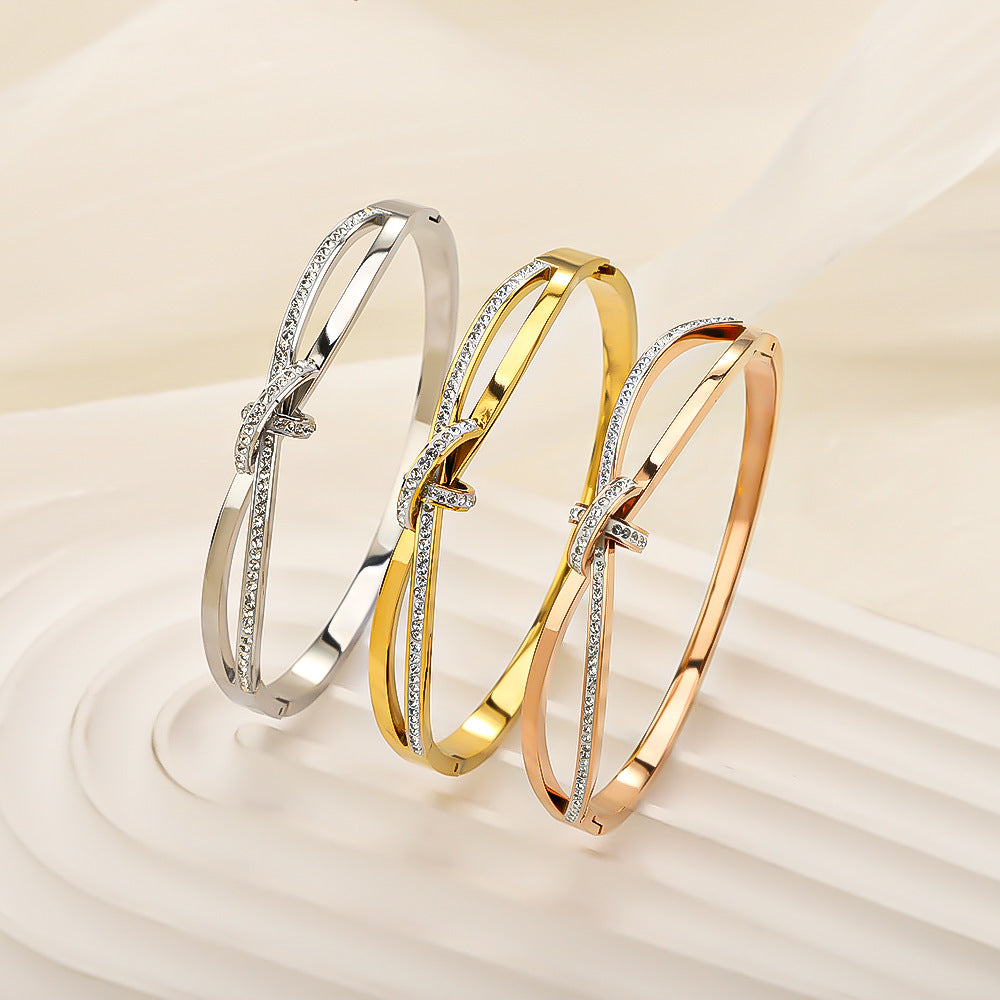 ShesBella™ Golden Harmony Signature Necklace